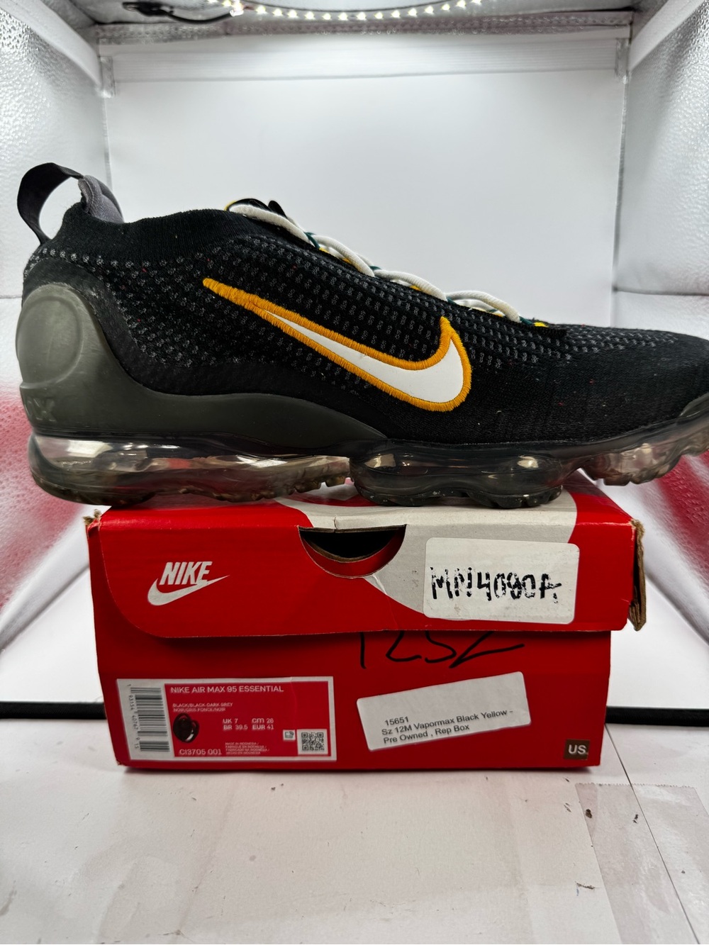 Nike Air Vapormax Men’s Running Shoe - Black/Yellow